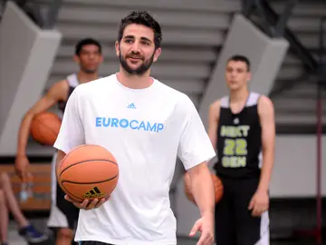 Ricky Rubio se perderá el próximo Eurobasket Ricky Rubio se perderá el próximo Eurobasket