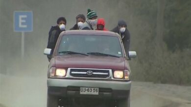 Más de 5.000 evacuados por la erupción del volcán Cabulco en Chile