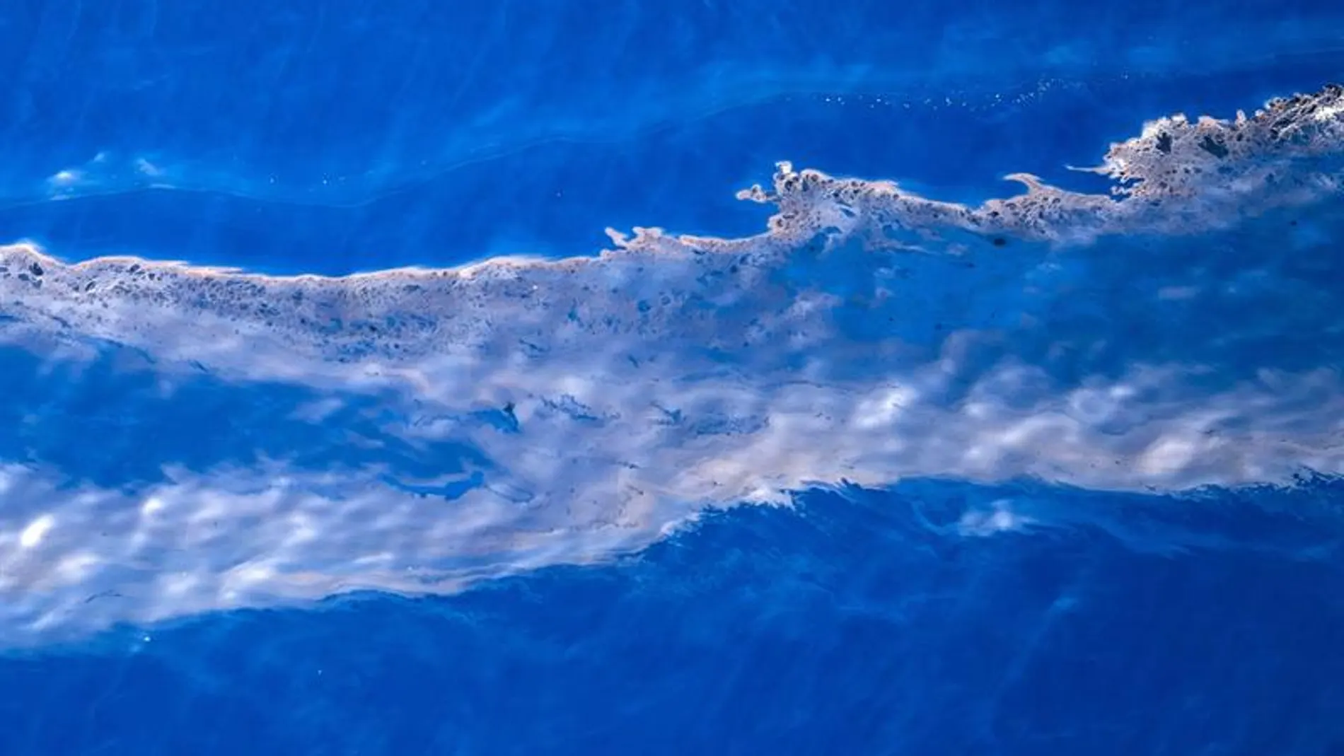 Imagen del vertido de fuel cerca de Canarias Imagen del vertido de fuel cerca de Canarias