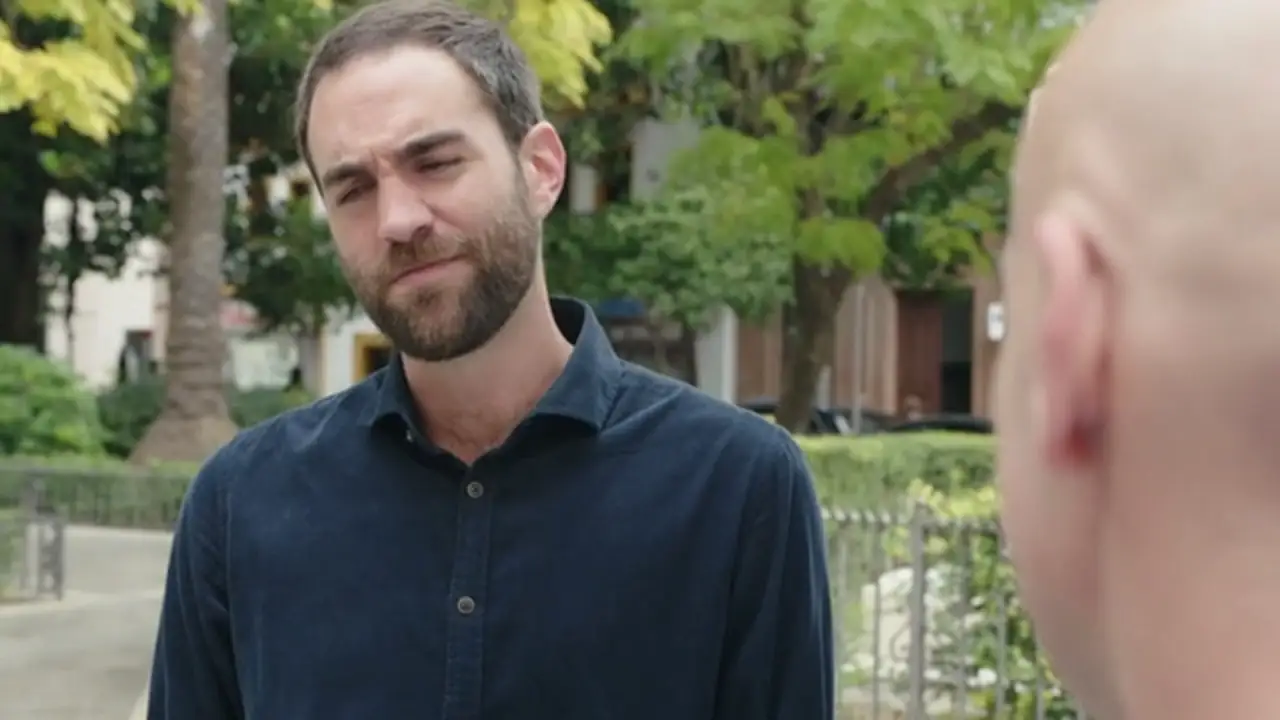 Iñaki decide quedarse en Sevilla... ¿Por Carmen?