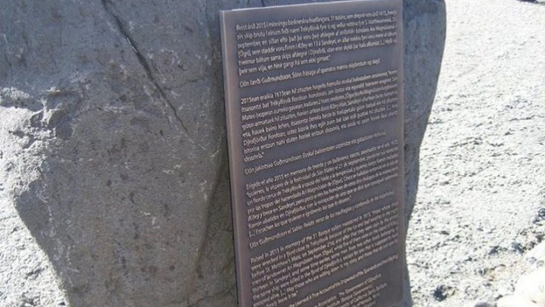 Memorial por los vascos asesinados Memorial por los vascos asesinados