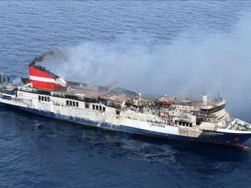  Ferry Sorrento