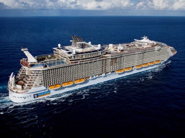 El crucero 'Allure of the sea'. El crucero 'Allure of the sea'.