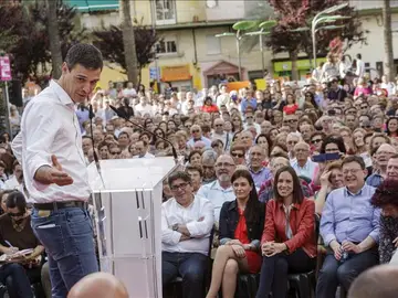 Pedro Sánchez, secretario general del PSOE, en un mitin. Pedro Sánchez, secretario general del PSOE, en un mitin.