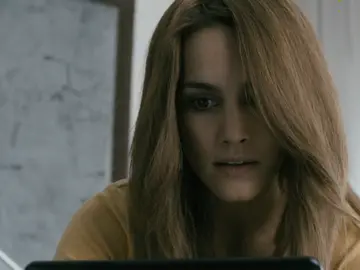 María le recrimina a Pablo por su error María le recrimina a Pablo por su error