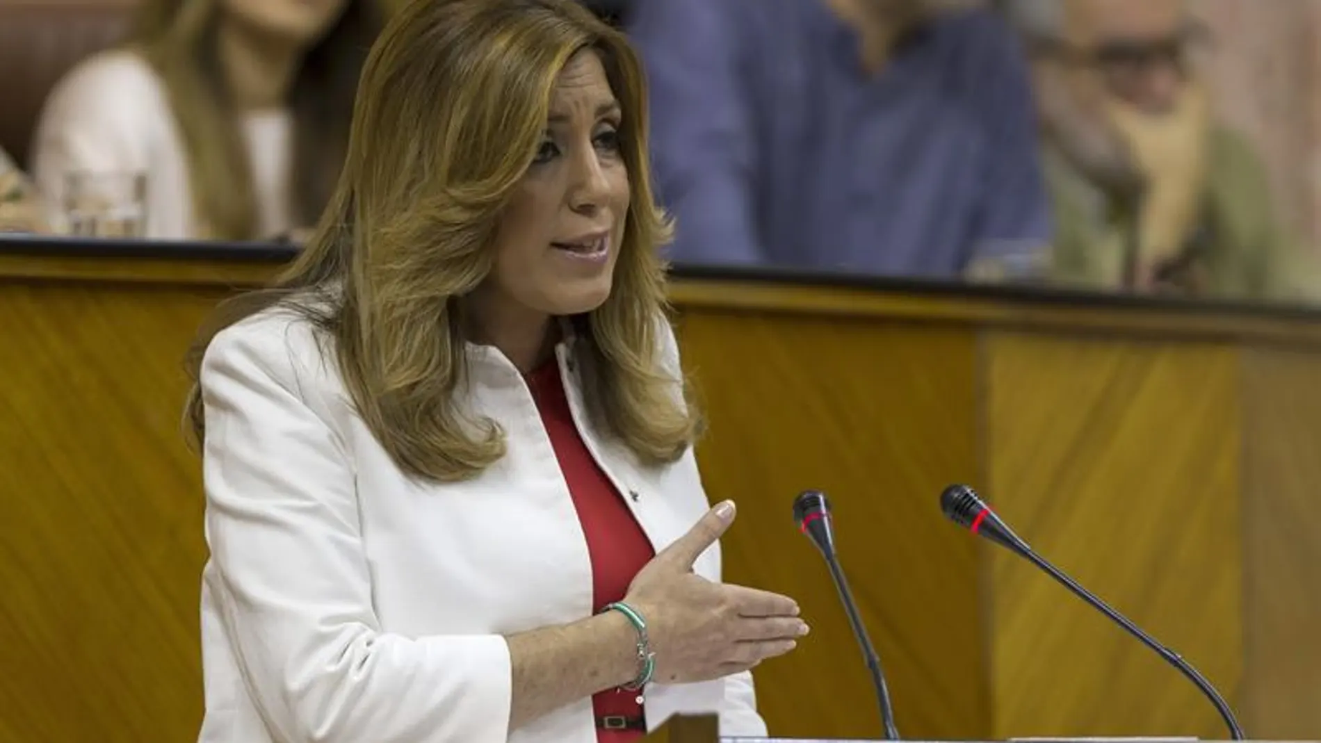 Susana Díaz en el Parlamento de Andalucía Susana Díaz en el Parlamento de Andalucía