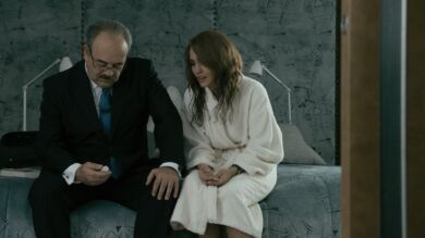 María le confiesa a Enrique su adicción a los opiáceos