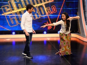 Oona Chaplin con Pablo Motos en El Hormiguero 3.0