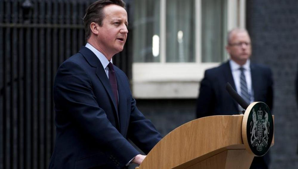 David Cameron ofrece un discurso a la nación en el número 10 de la calle Downing Street en Londres