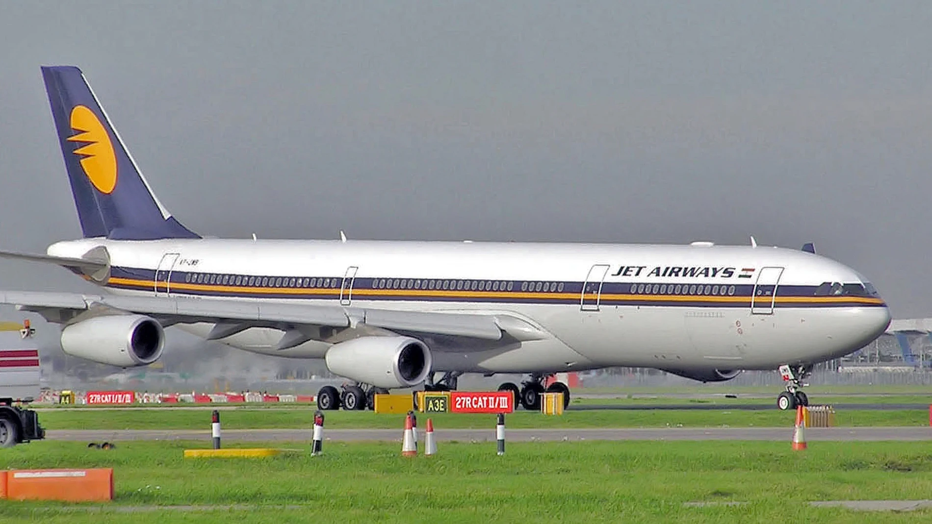 Avión de la compañía Jet Airways Avión de la compañía Jet Airways