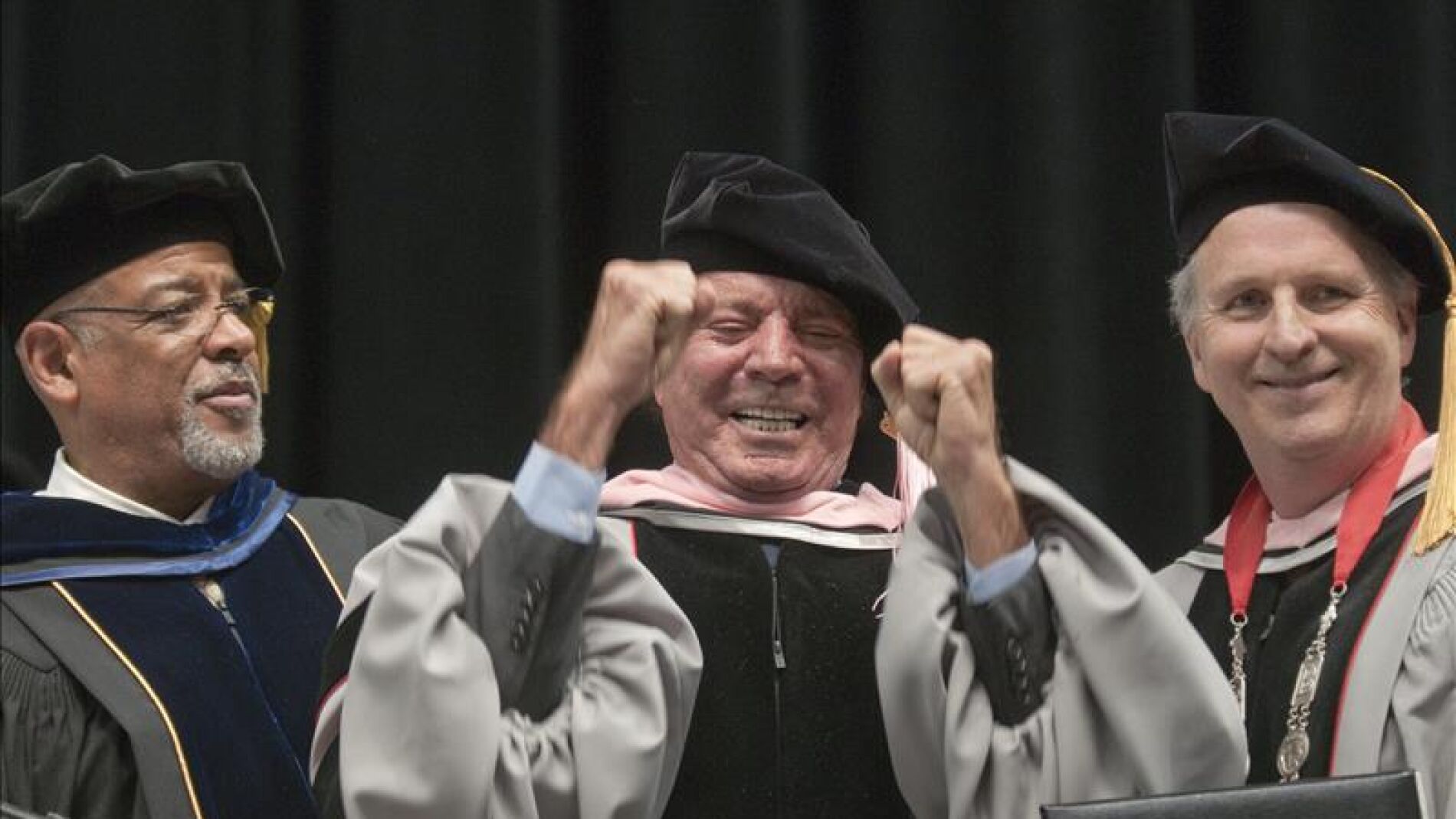 Iglesias, doctor "honoris causa" por el prestigioso Berklee College of Music de Boston.