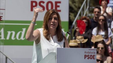 Susana Díaz retoma las negociaciones con los demás partidos