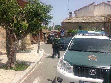 Guardia Civil frente a la guardería