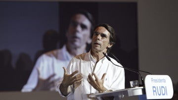 Aznar en un mítin