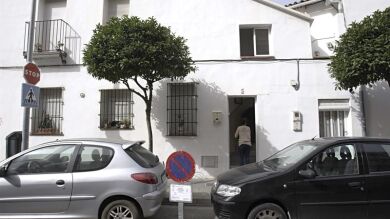 Hallan muerta a una mujer de 40 años en su domicilio de Camargo 