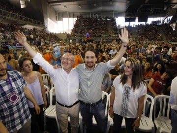 Pablo Iglesias: "Los socialistas de corazón saben que hay que votar morado"