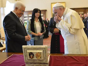 El papa:"Mahmud Abás es un ángel de la paz" El papa:"Mahmud Abás es un ángel de la paz"