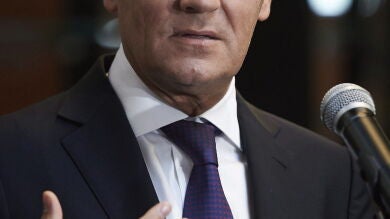 Tusk aboga por poner en marcha una nueva política de devolución de inmigrantes