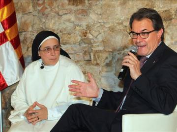 Artur Mas y Sor Lucía Caram