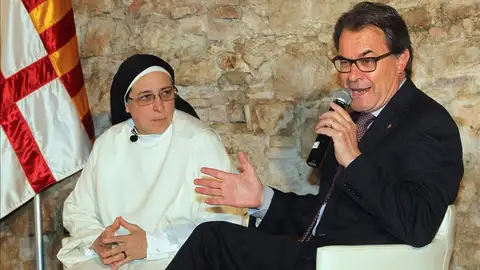 Artur Mas y Sor Lucía Caram Artur Mas y Sor Lucía Caram