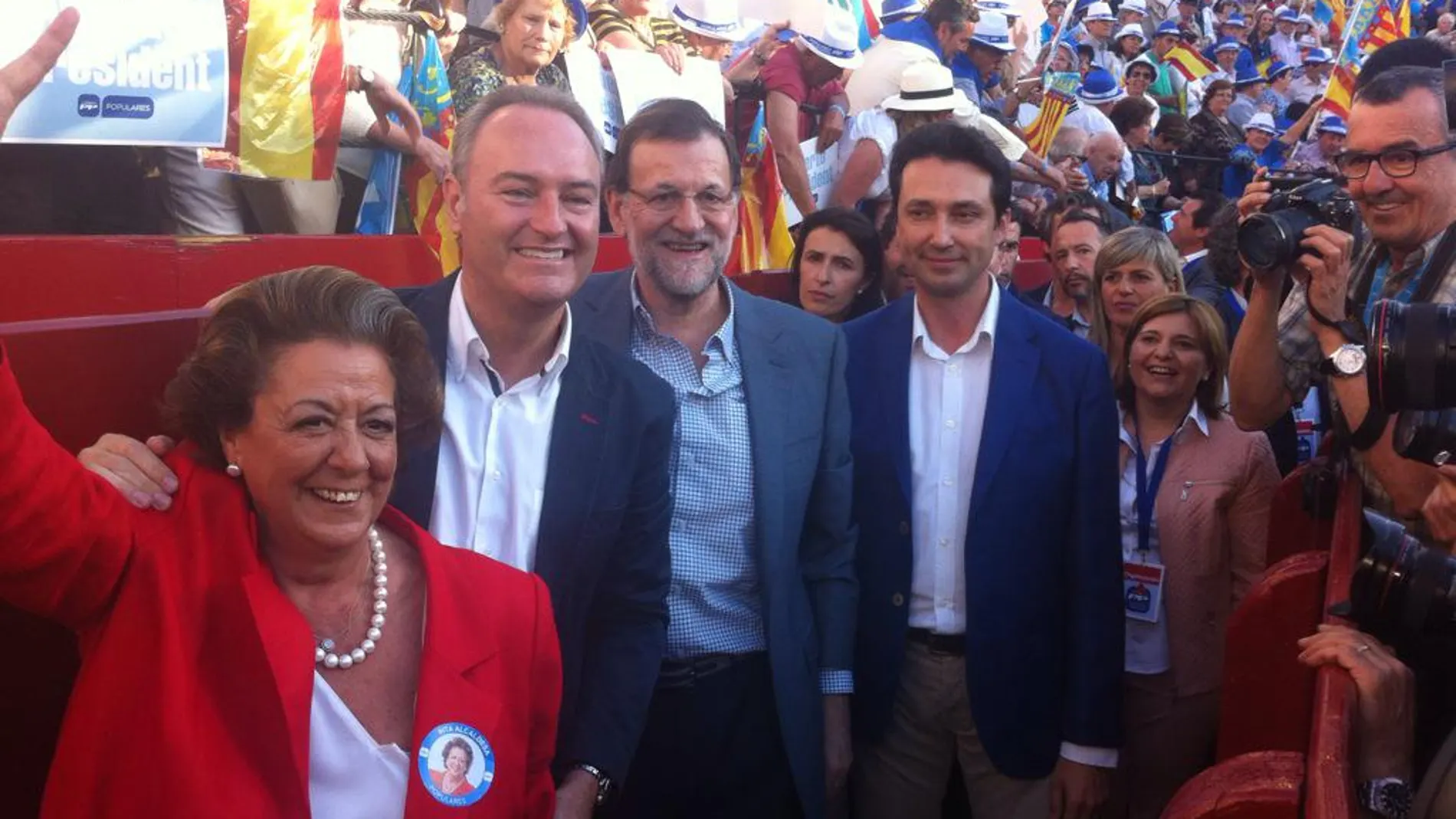 Mariano Rajoy, junto a Alberto Fabra y Rita Barberá