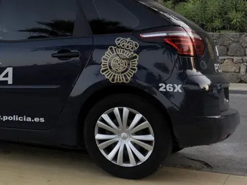 Coche de la Policía Nacional Coche de la Policía Nacional