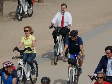 El paseo en bici y el chotis entre los momentos más anecdóticos de la campaña electoral.
