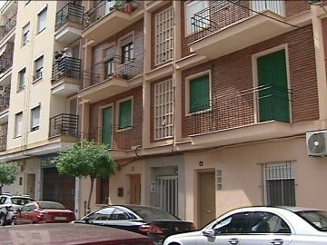 Una mujer detenida por asfixiar supuestamente a su hijo de 5 años en Valencia Una mujer detenida por asfixiar supuestamente a su hijo de 5 años en Valencia