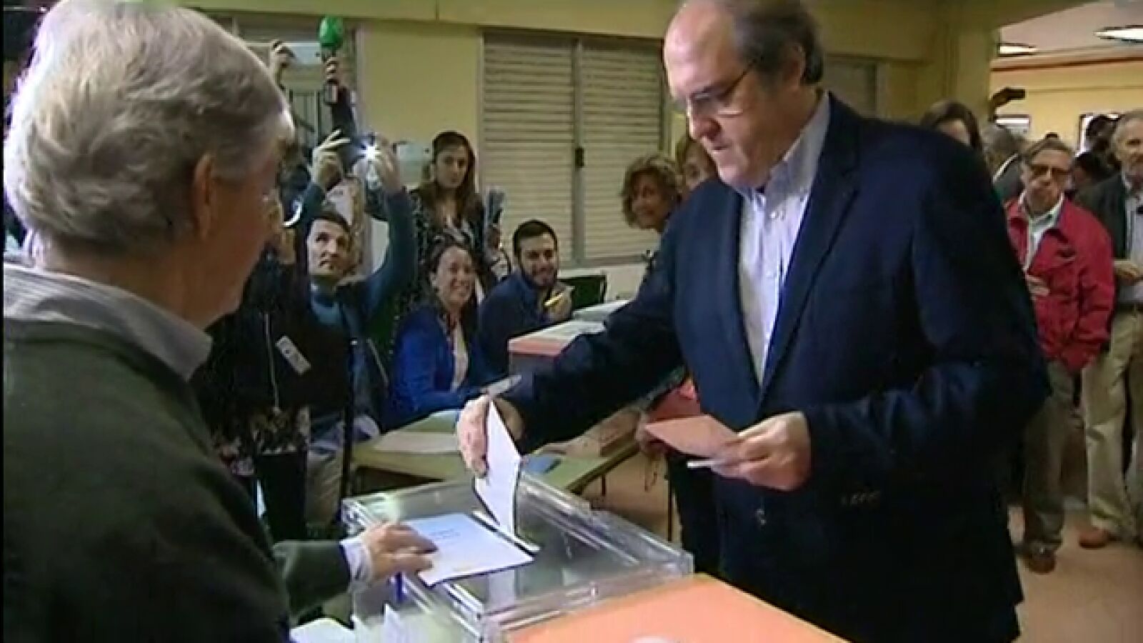 Gabilondo apela a “demostrar quienes merecen nuestra confianza para transformar hacia mejor” la sociedad