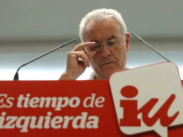 Cayo Lara, tras reunirse con su partido Cayo Lara, tras reunirse con su partido