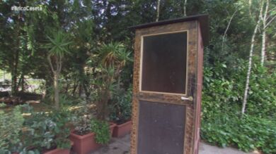 Una caseta de jardín para almacenar