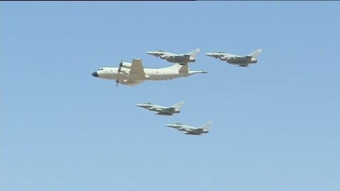 Festival a&eacute;reo en la base de Mor&oacute;n para celebrar su 75 aniversario