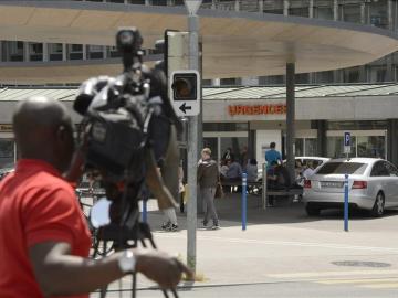 Entrada de urgencias del hospital de Ginebra en el que fue ingresado el secretario de Estado de EEUU. Entrada de urgencias del hospital de Ginebra en el que fue ingresado el secretario de Estado de EEUU.