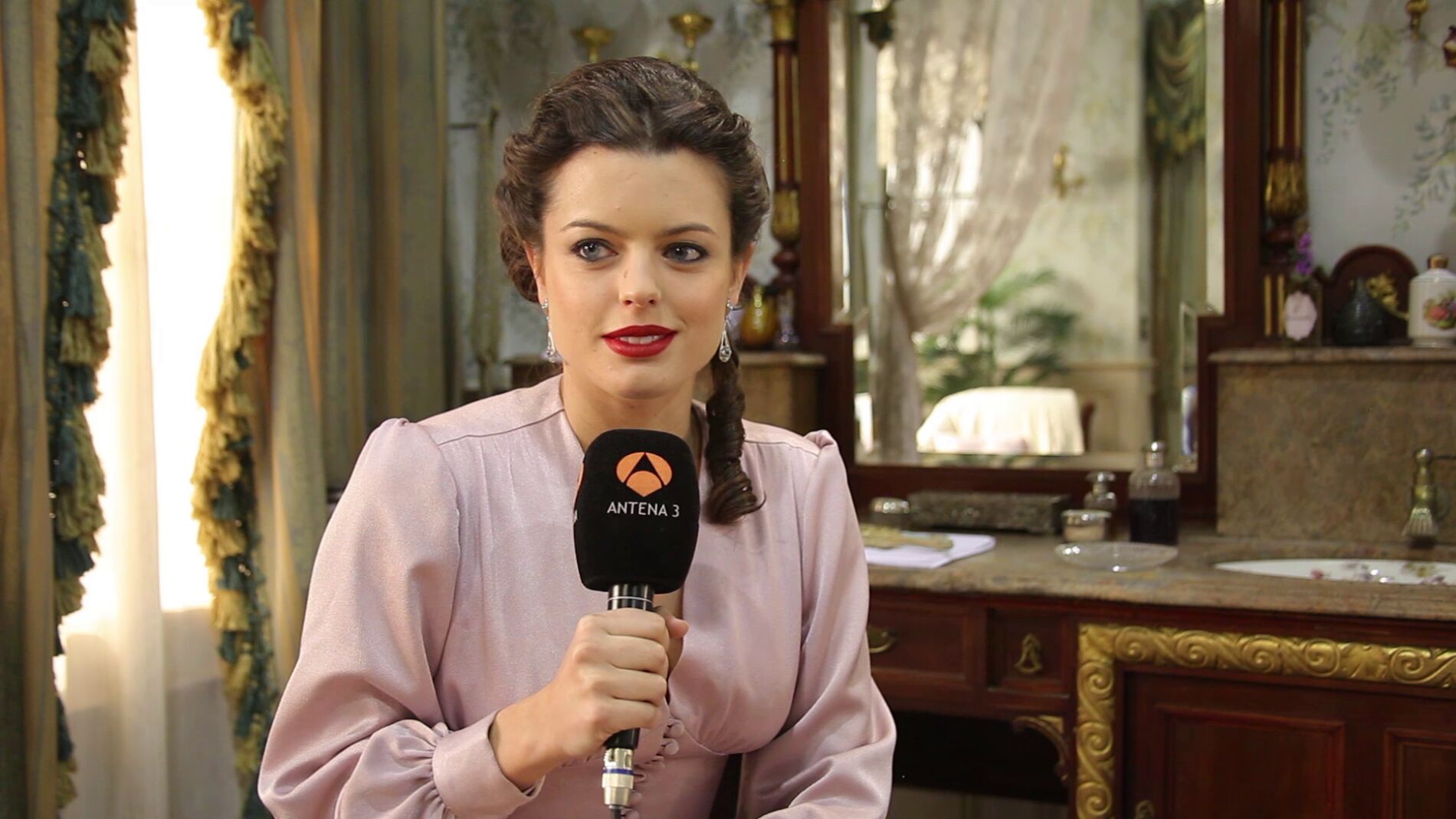 Entrevista Adriana Torrebejano