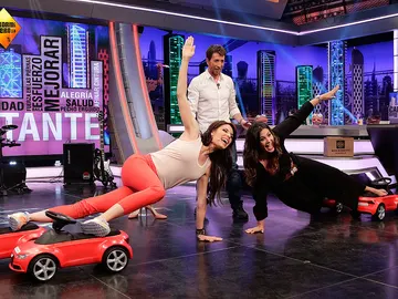 Nuria Roca con Pilar Rubio en El Hormiguero 3.0 Nuria Roca con Pilar Rubio en El Hormiguero 3.0