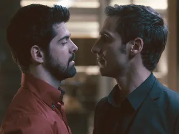 Bruno y Álex discuten Bruno y Álex discuten