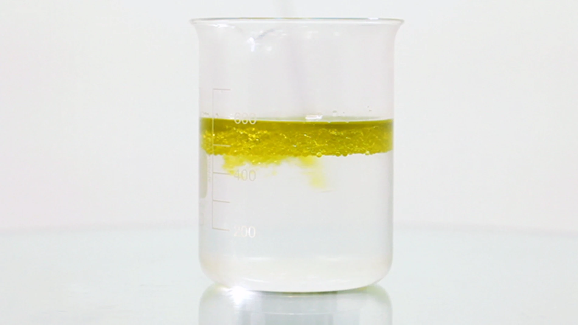 Agua y aceite Agua y aceite