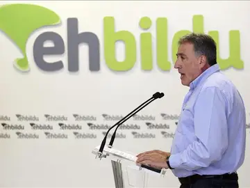 EH Bildu accede a la alcaldía de Pamplona por primera vez EH Bildu accede a la alcaldía de Pamplona por primera vez