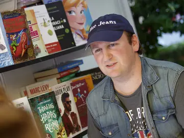 Blue Jeans arranca una gira sobre ruedas que lo llevará por 31 ciudades Blue Jeans arranca una gira sobre ruedas que lo llevará por 31 ciudades