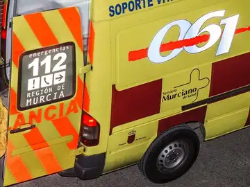 Imagen de una ambulancia del 112 Región de Murcia Imagen de una ambulancia del 112 Región de Murcia