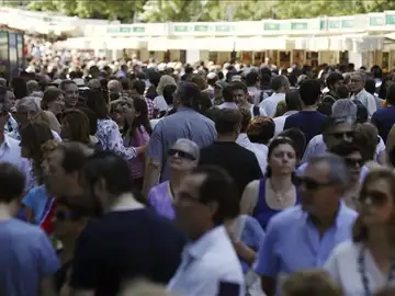 Vista general de la Feria del Libro de Madrid Vista general de la Feria del Libro de Madrid