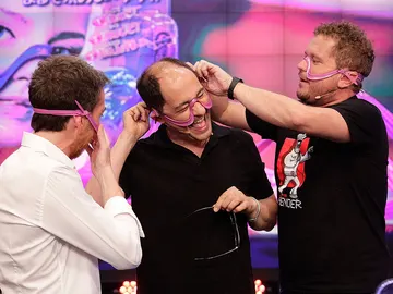 Jordi Sánchez, Pablo Motos y El Monaguillo en El Hormiguero 3.0 Jordi Sánchez, Pablo Motos y El Monaguillo en El Hormiguero 3.0