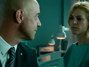 Macarena abofetea al doctor Sandoval Macarena abofetea al doctor Sandoval