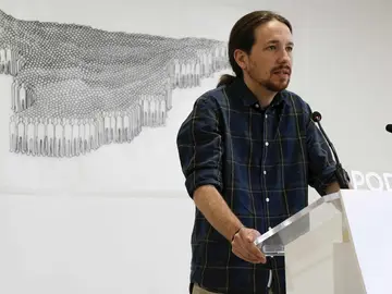 Podemos consulta a los ciudadanos los acuerdos de investidura en varias Comunidades Autónomas Podemos consulta a los ciudadanos los acuerdos de investidura en varias Comunidades Autónomas