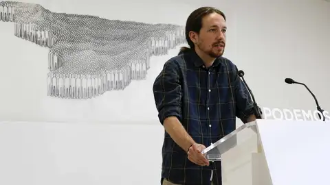 Podemos consulta a los ciudadanos los acuerdos de investidura en varias Comunidades Autónomas Podemos consulta a los ciudadanos los acuerdos de investidura en varias Comunidades Autónomas