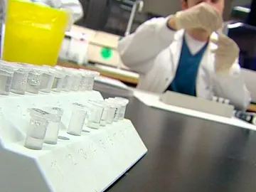 Un laboratorio de vacunas médicas Un laboratorio de vacunas médicas