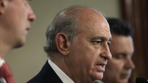 El ministro del Interior, Jorge Fern&aacute;ndez D&iacute;az 
