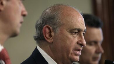 Fernández Díaz dice que no realizó gestión alguna tras entrevistarse con Rato