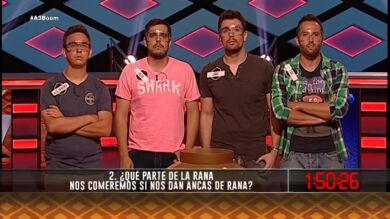 Se acercan al bote
