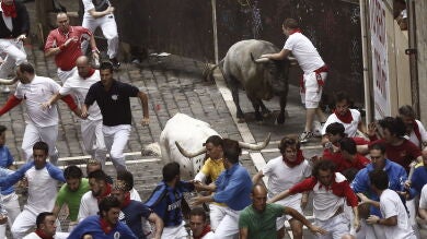 Un toro vuelve a los corrales en un quinto encierro insólito
